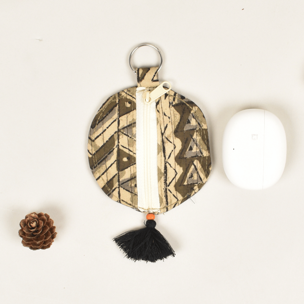 Lip balm green kalamkari pouch - Front