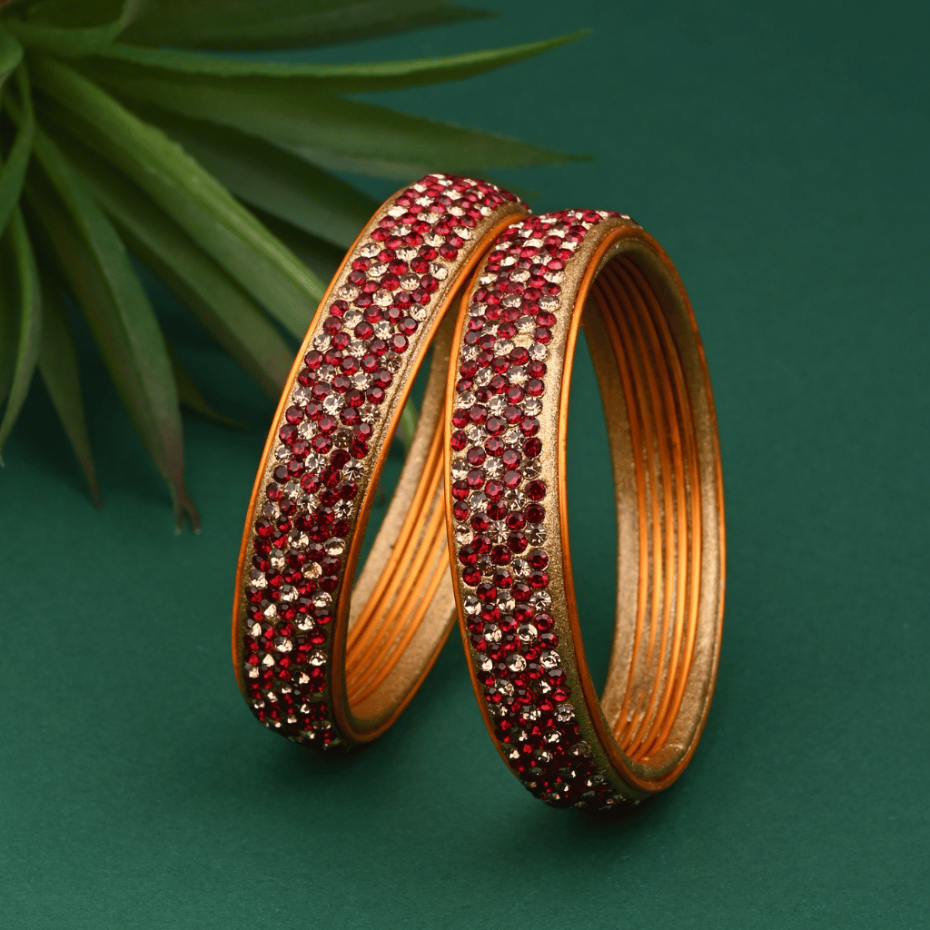Pair of broad bangles in red and golden tones - Lac