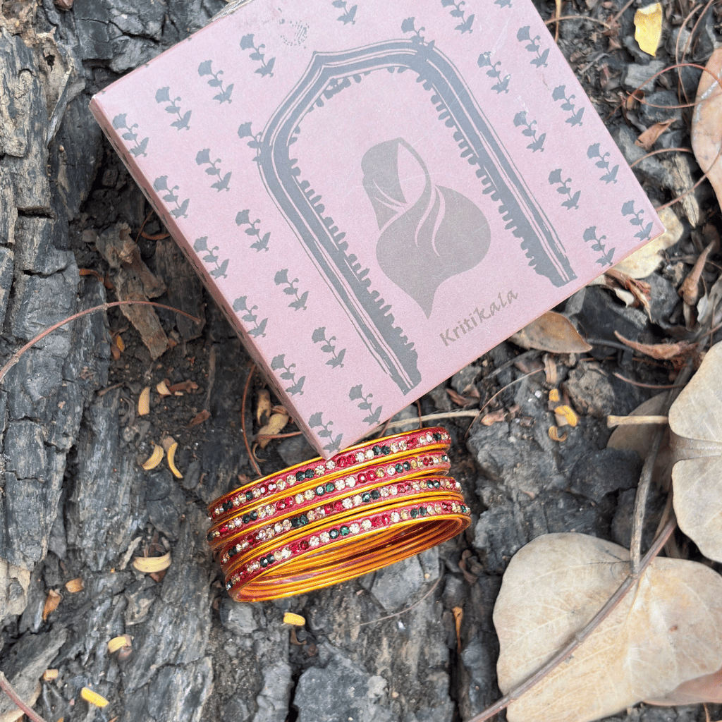 Gold & Green -Tone Single Line Lac Bangles Set