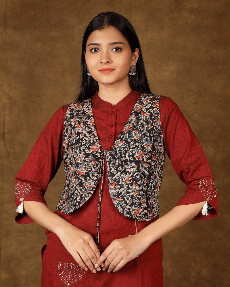 Short Reversible Jacket in Black - front
