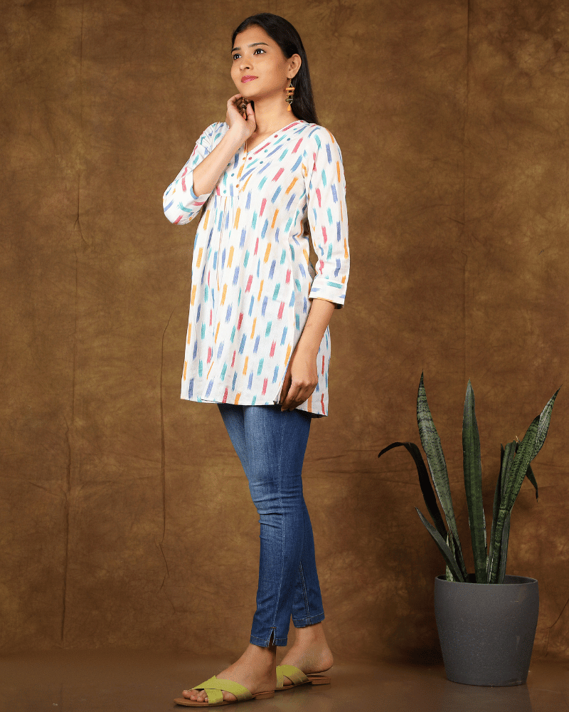 Embroidery white ikat tunic - side