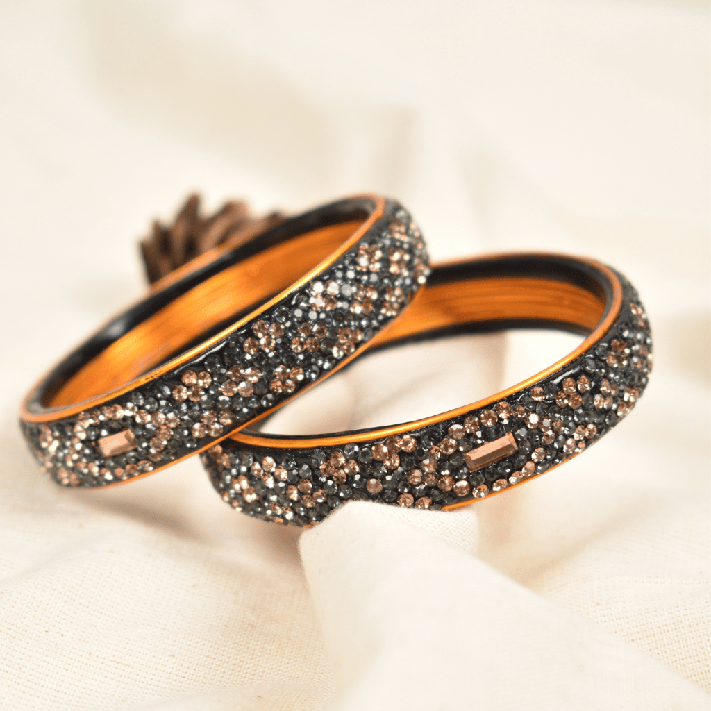Pair of Black & Gold 5 line stoned lac bangles