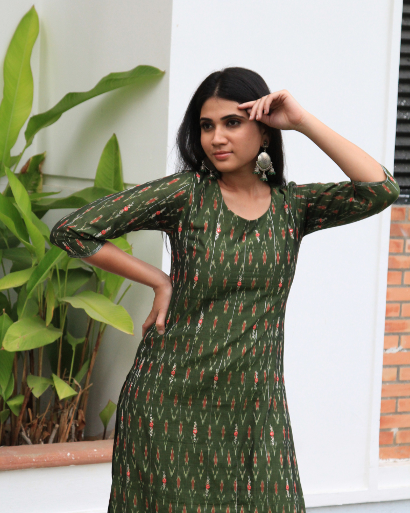 Mehendi green ikat silk kurta with hand embroidery