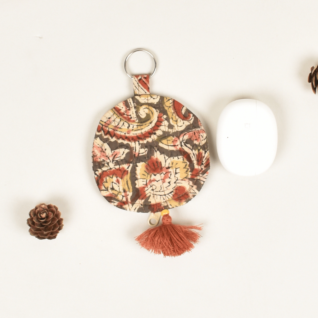 Lip balm red kalamkari pouch - back