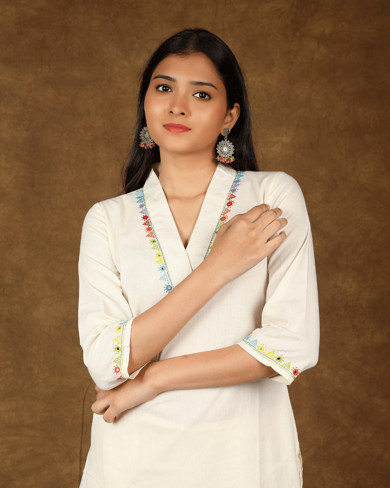 White embroidery straight kurta - V neck