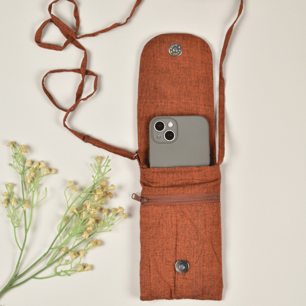 Cell phone pouch in brown cotton