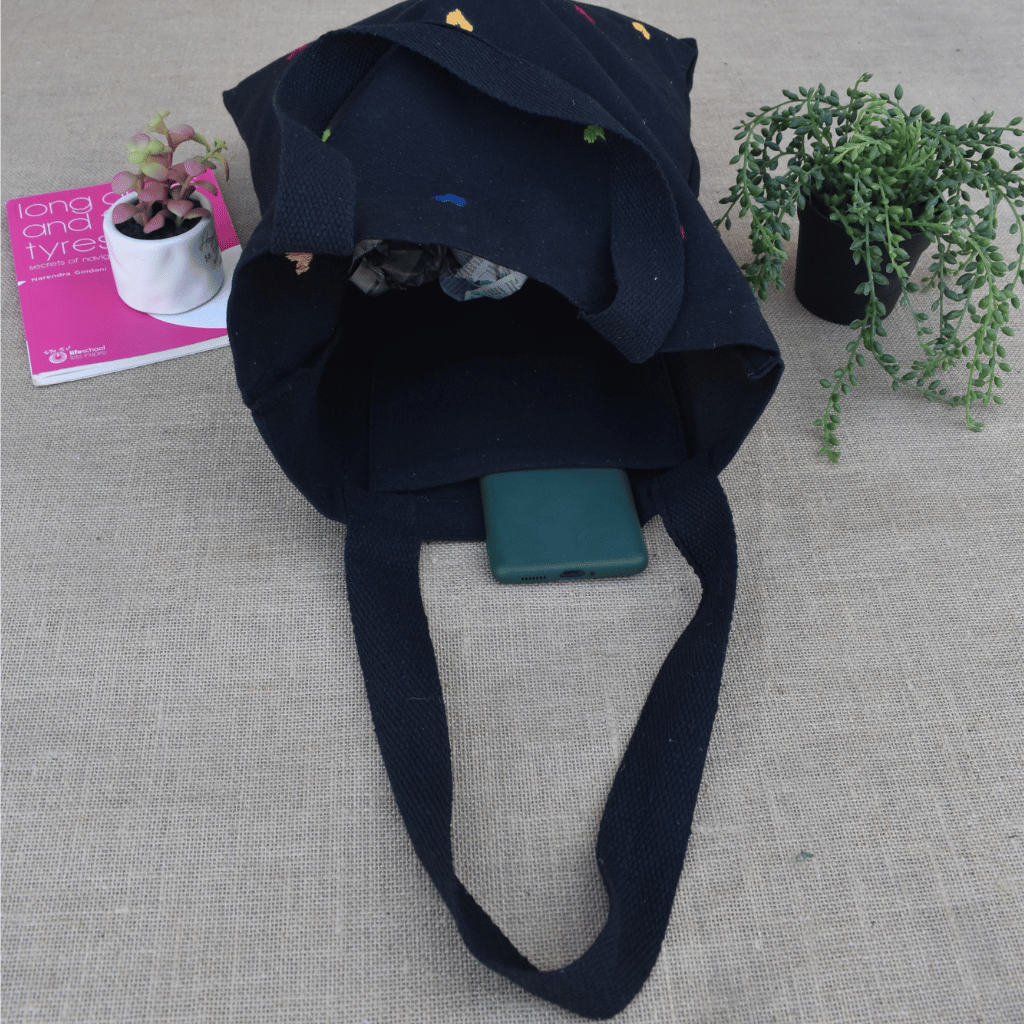 Black canvas tote bag with map embroidery - inside
