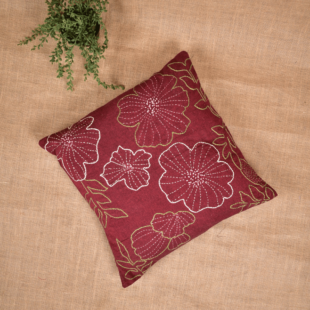 "Lazy morning" pure cotton cushion cover - Maroon