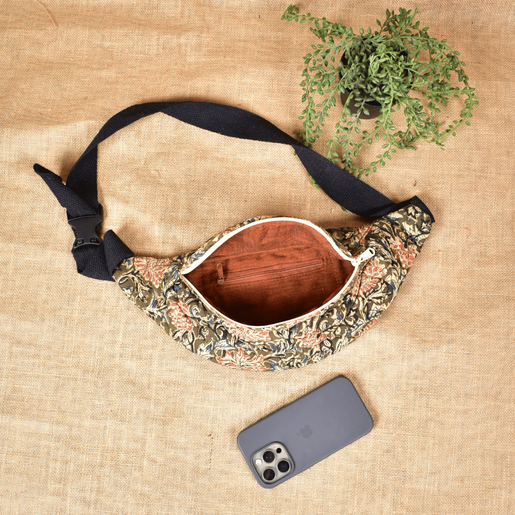 Fanny Bag or Waist Bag in Green Kalamkari - inside