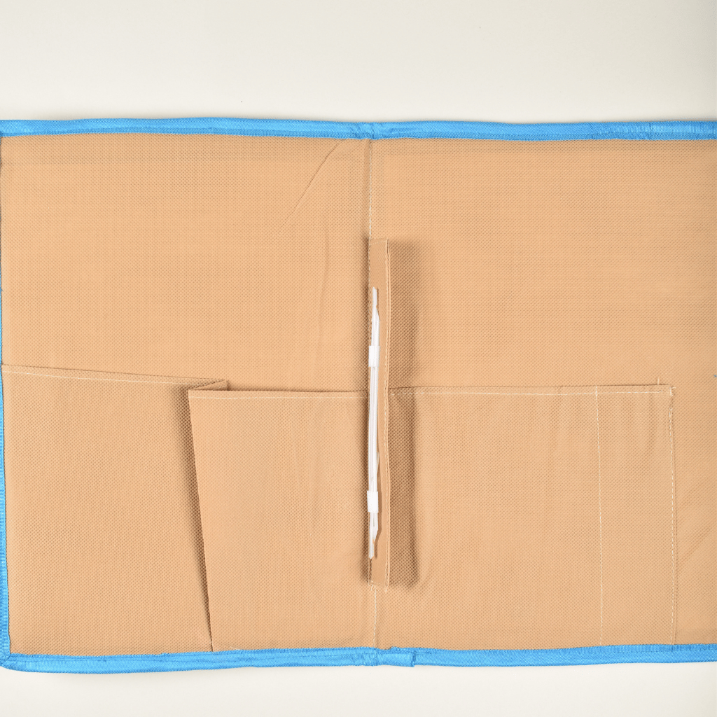 Simple natural jute file folder with a velcro tab and blue piping - pockets