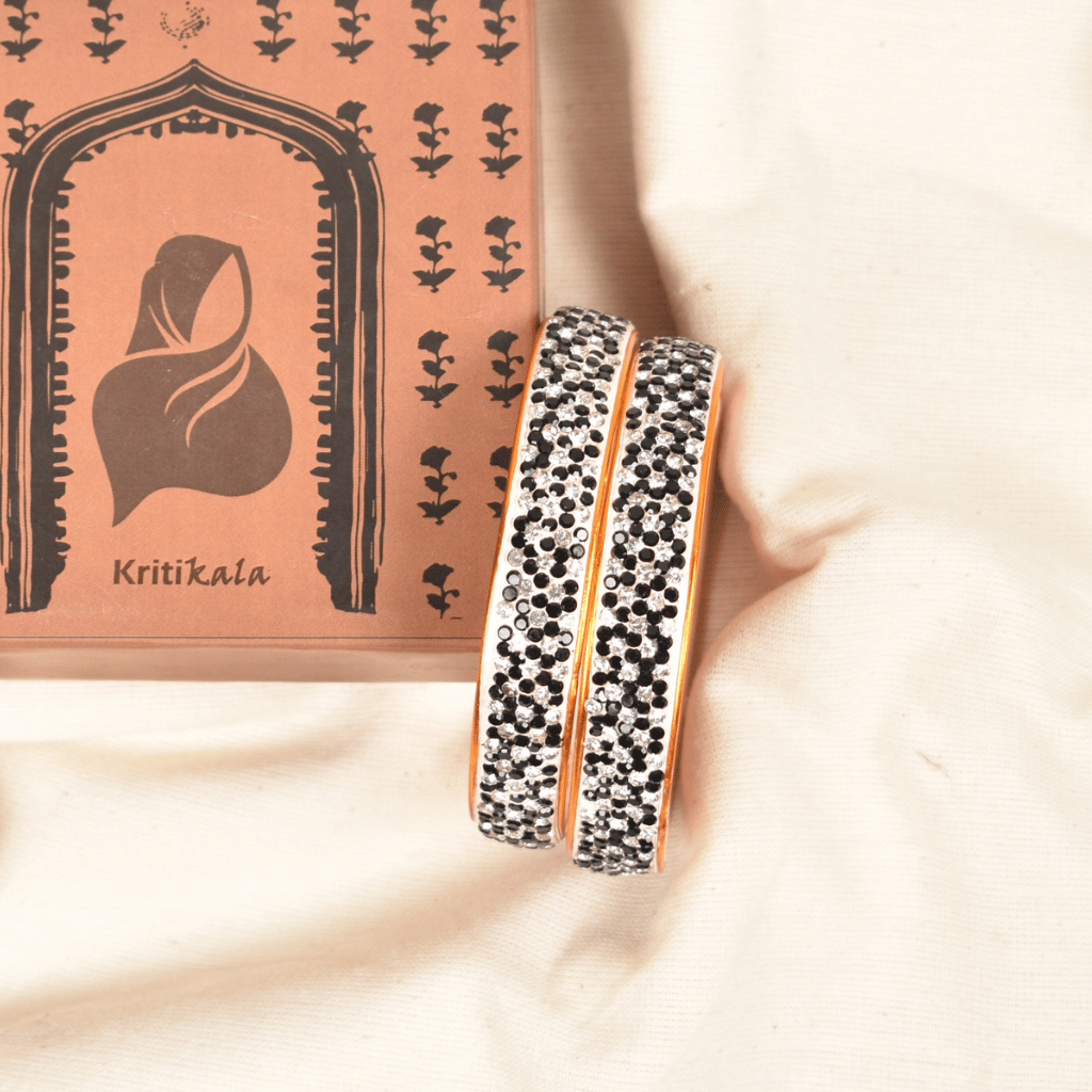 Black & white 5 line stoned lac bangles - Hyderabad