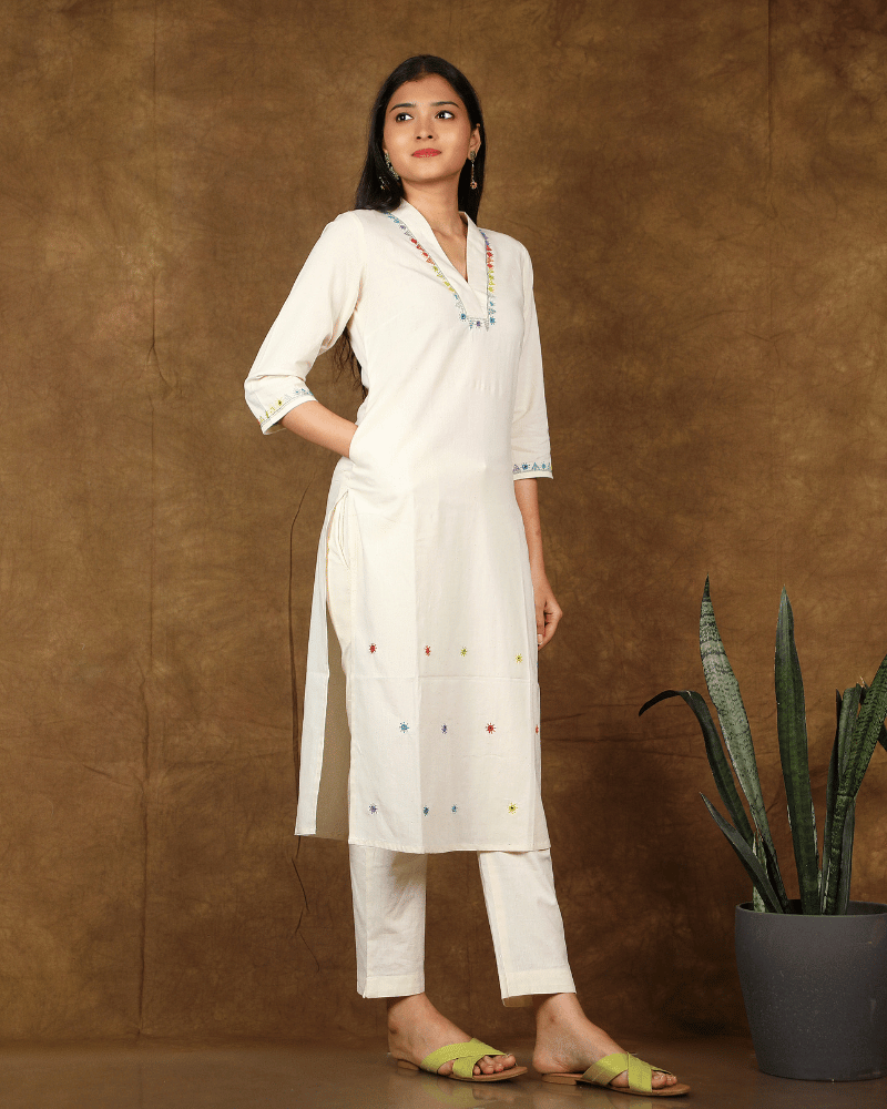White embroidery straight kurta - pocket