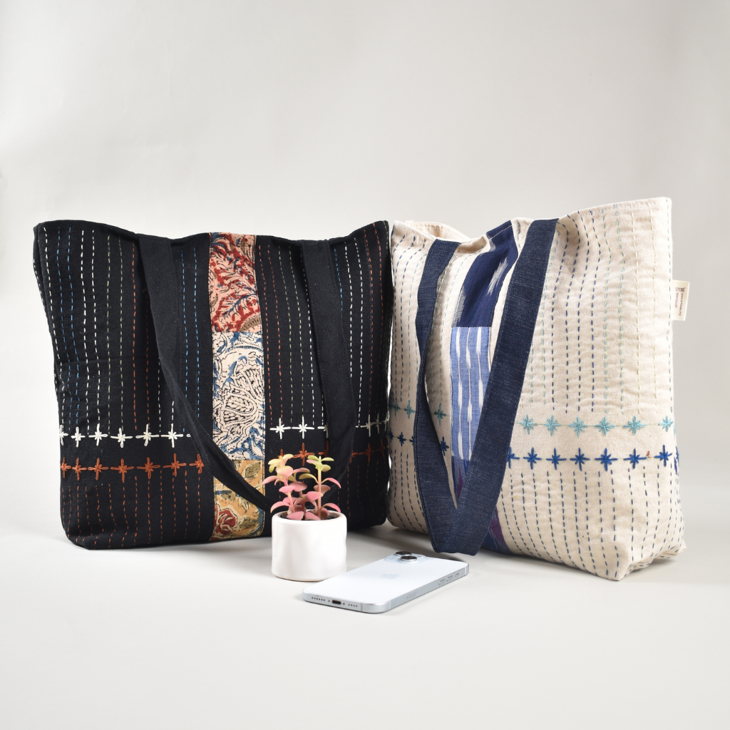 Embroidery White Canvas Tote Bag - group