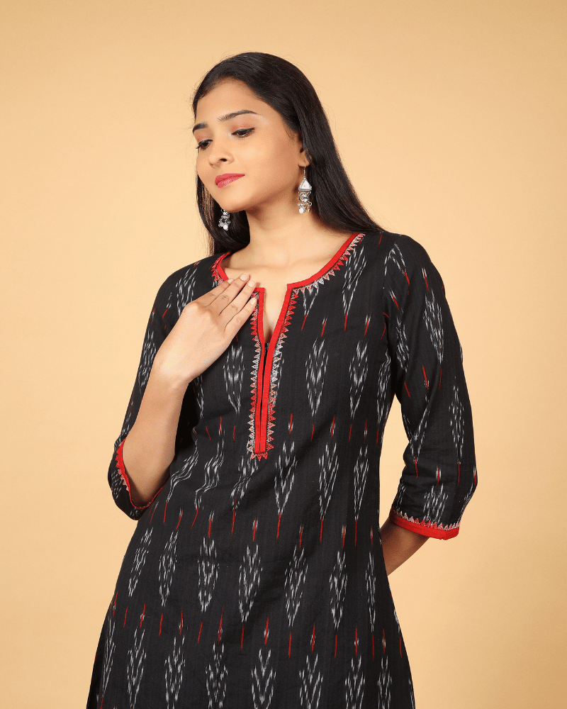 Black Triangle Embroidery Ikat Kurta - neck