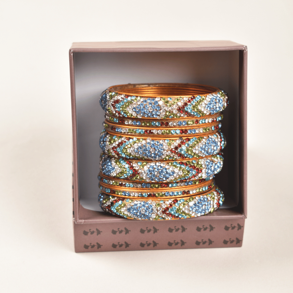 Set of lac bangles in blue & white stones - lac