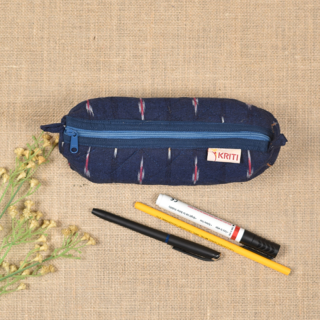 Blue Ikat round quilted case - zip