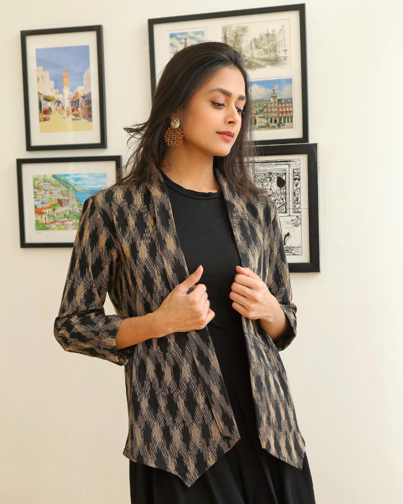 Brown ikat lapel collar jacket