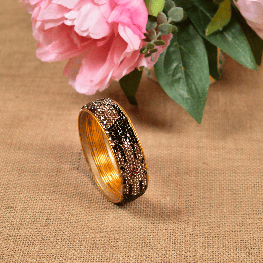 Ethnic Gold toned stone studded kada made with lac - Hyderabadi