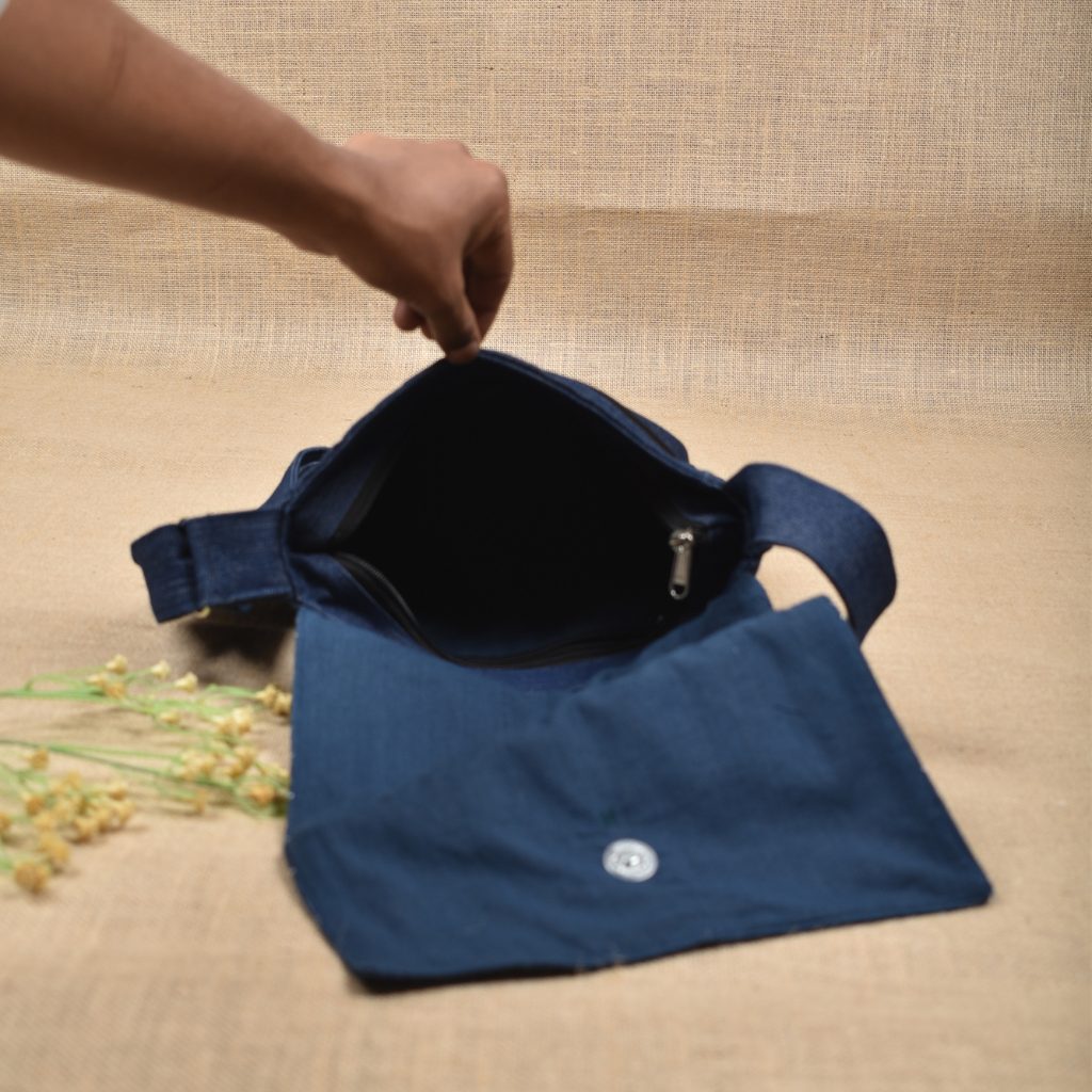 Blue Mangalgiri sling bag - zips
