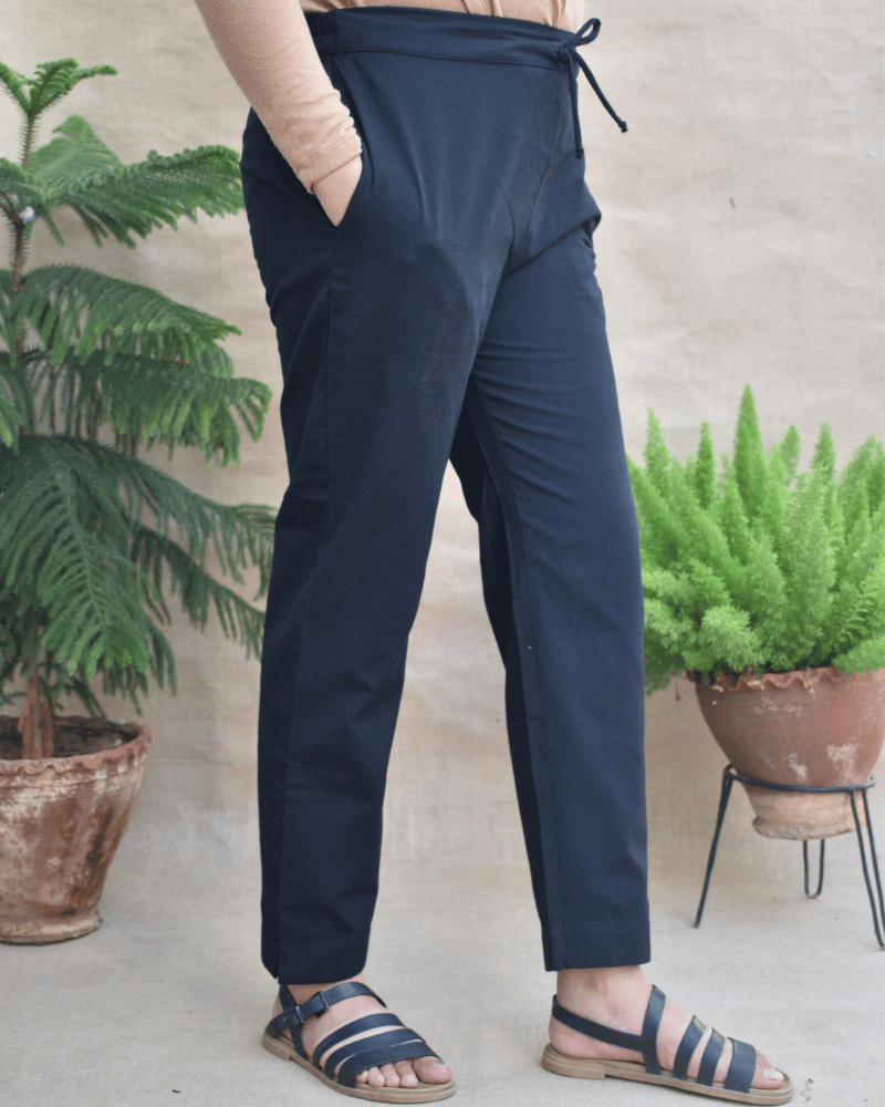 Black Cotton Pant with Two Pockets - Side