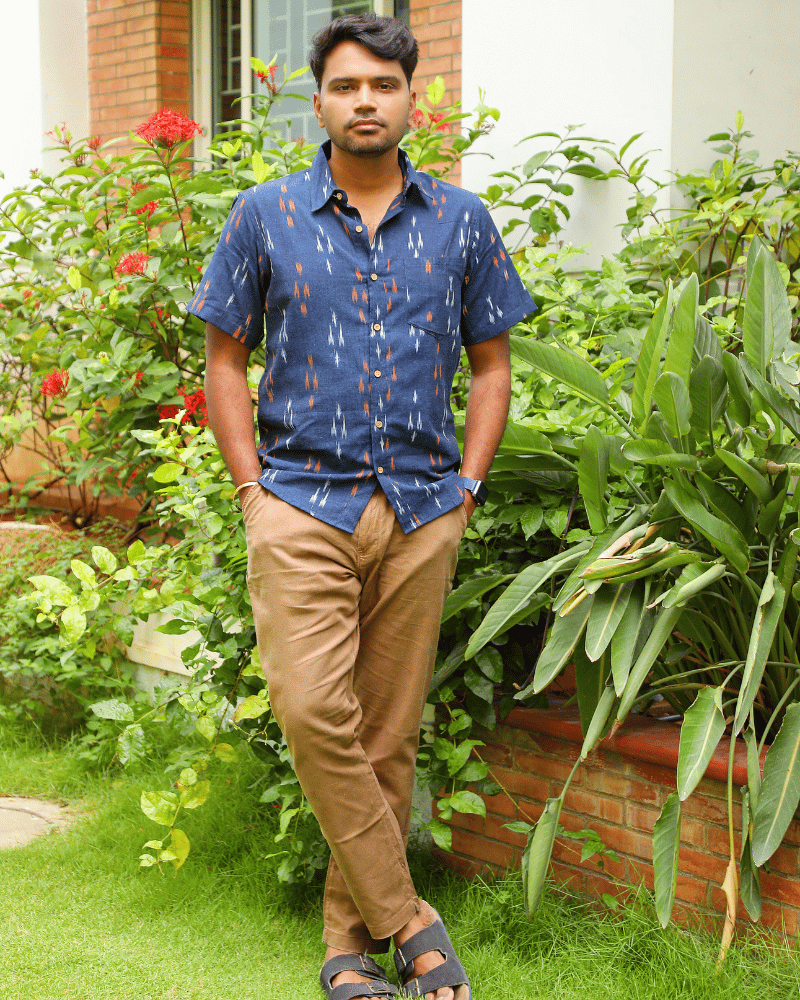 Navy Blue Casual Men's Shirt In Ikat cotton
