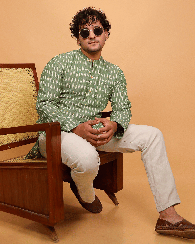 Men Green Ikat Cotton Short Kurta With Full Sleeves