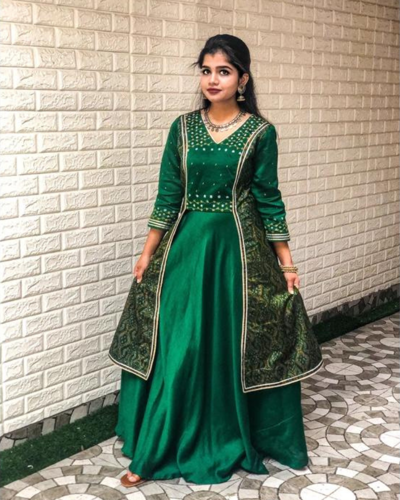 Green hand embroidered chanderi lehenga set