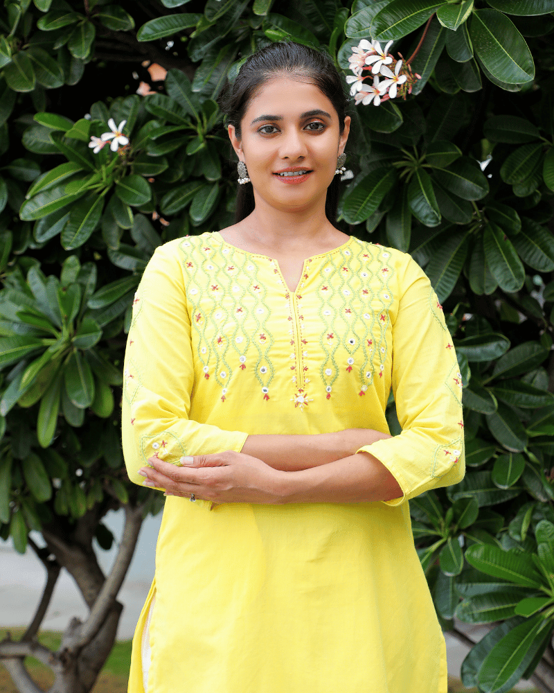 Wave Embroidered Yellow Cotton Kurta - sleeve