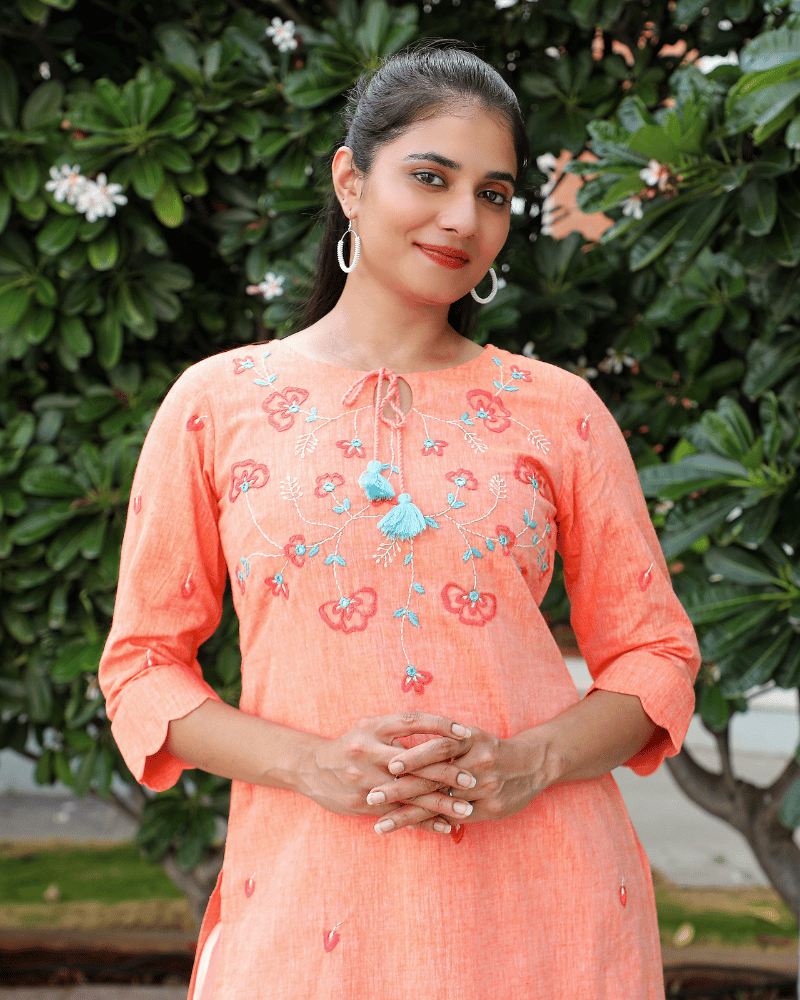 "Scallops" design embroidered peach cotton kurta-short