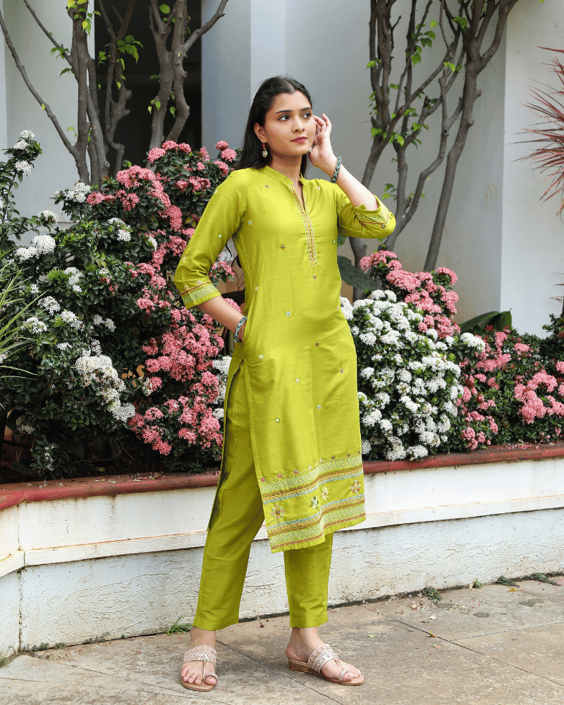 Mercerized Ikat Lime Green Kurta with Mirror Embroidery - pocket