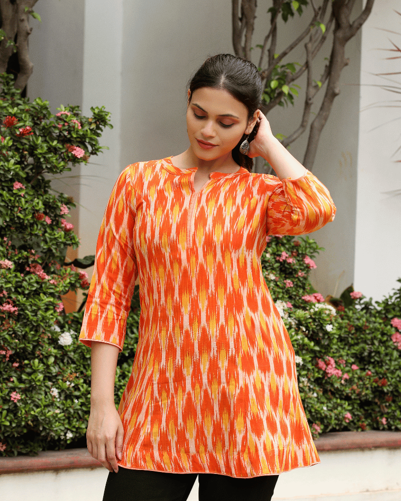 ORANGE IKAT SHORT TUNIC - sleeves