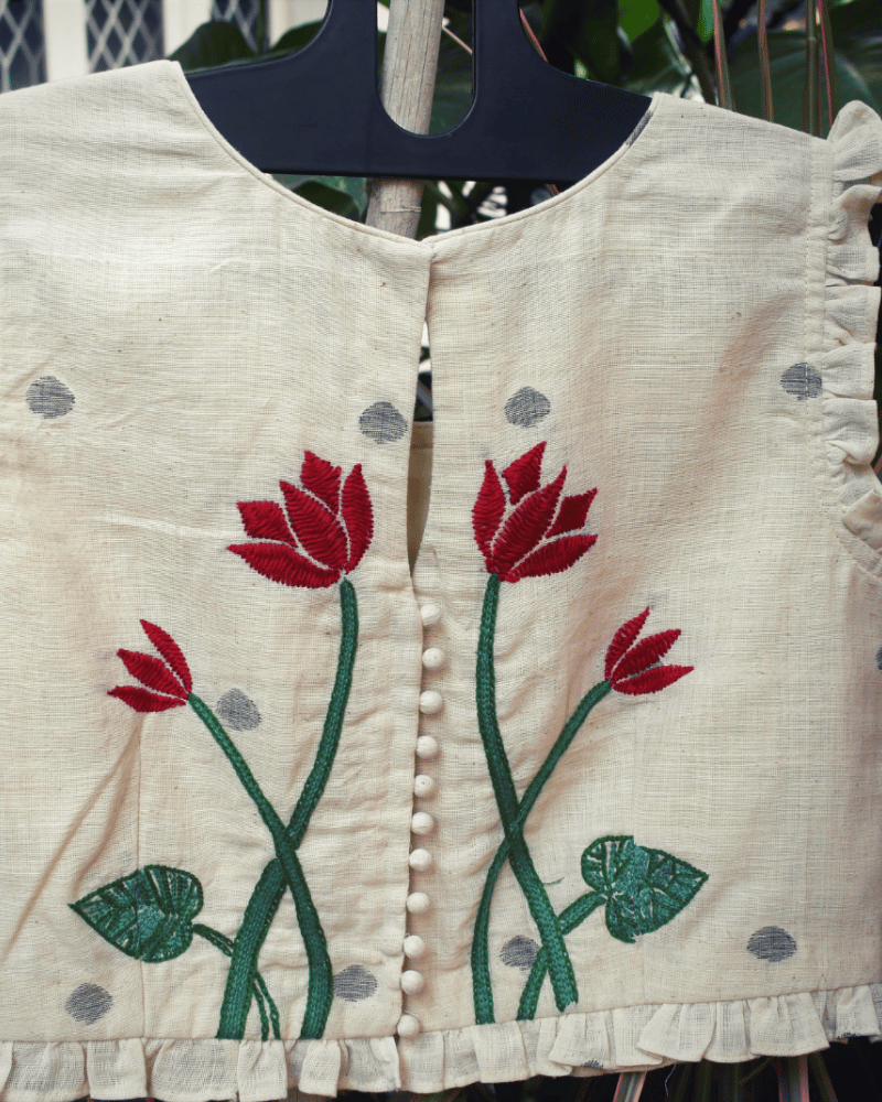 Lotus motif offwhite jamdani croptop blouse - back
