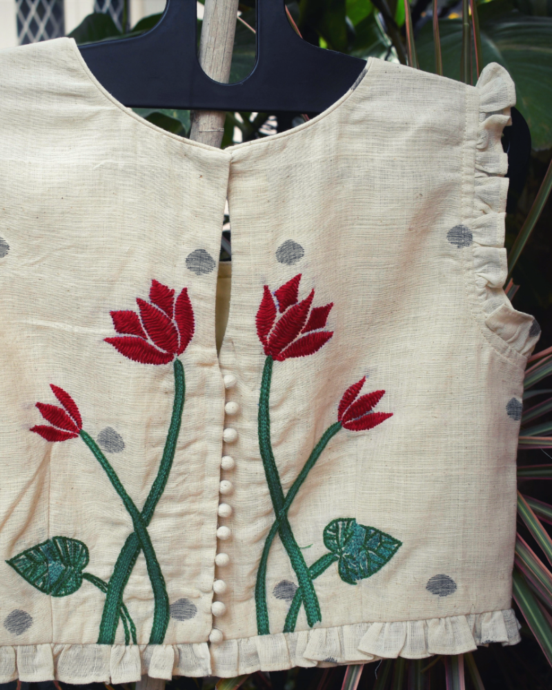 Lotus motif offwhite jamdani croptop blouse without sleeves