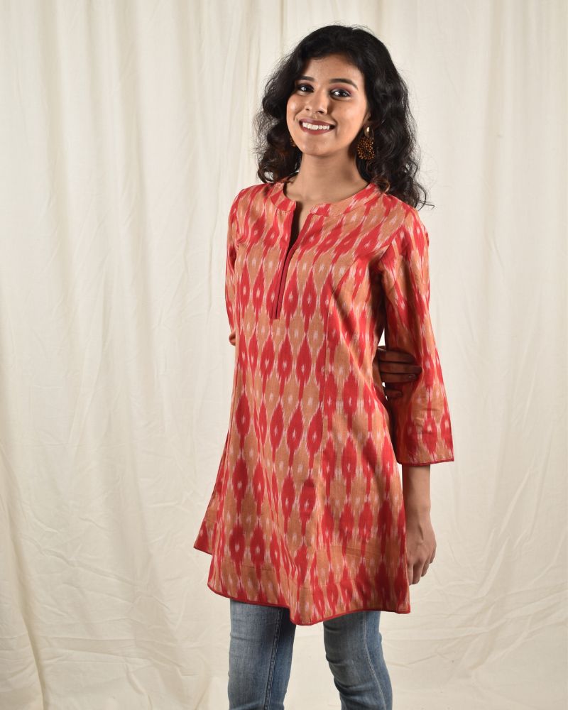 Red ikat short tunic - neck