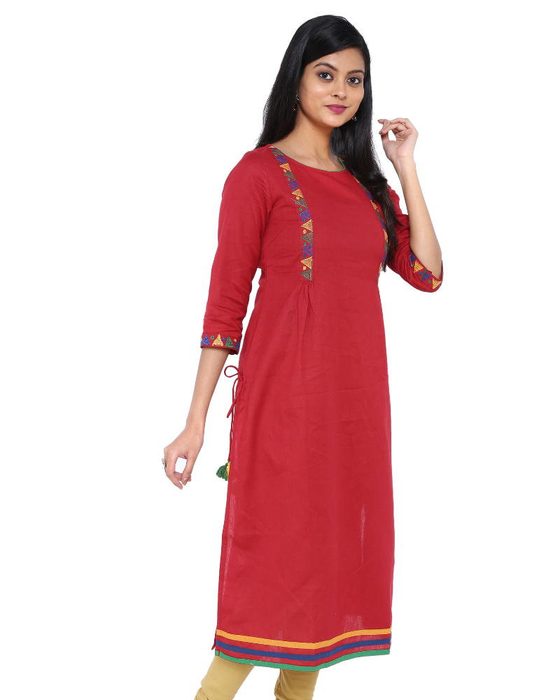 RED LINEN STRAIGHT KURTA WITH SIDE DETAIL DORI