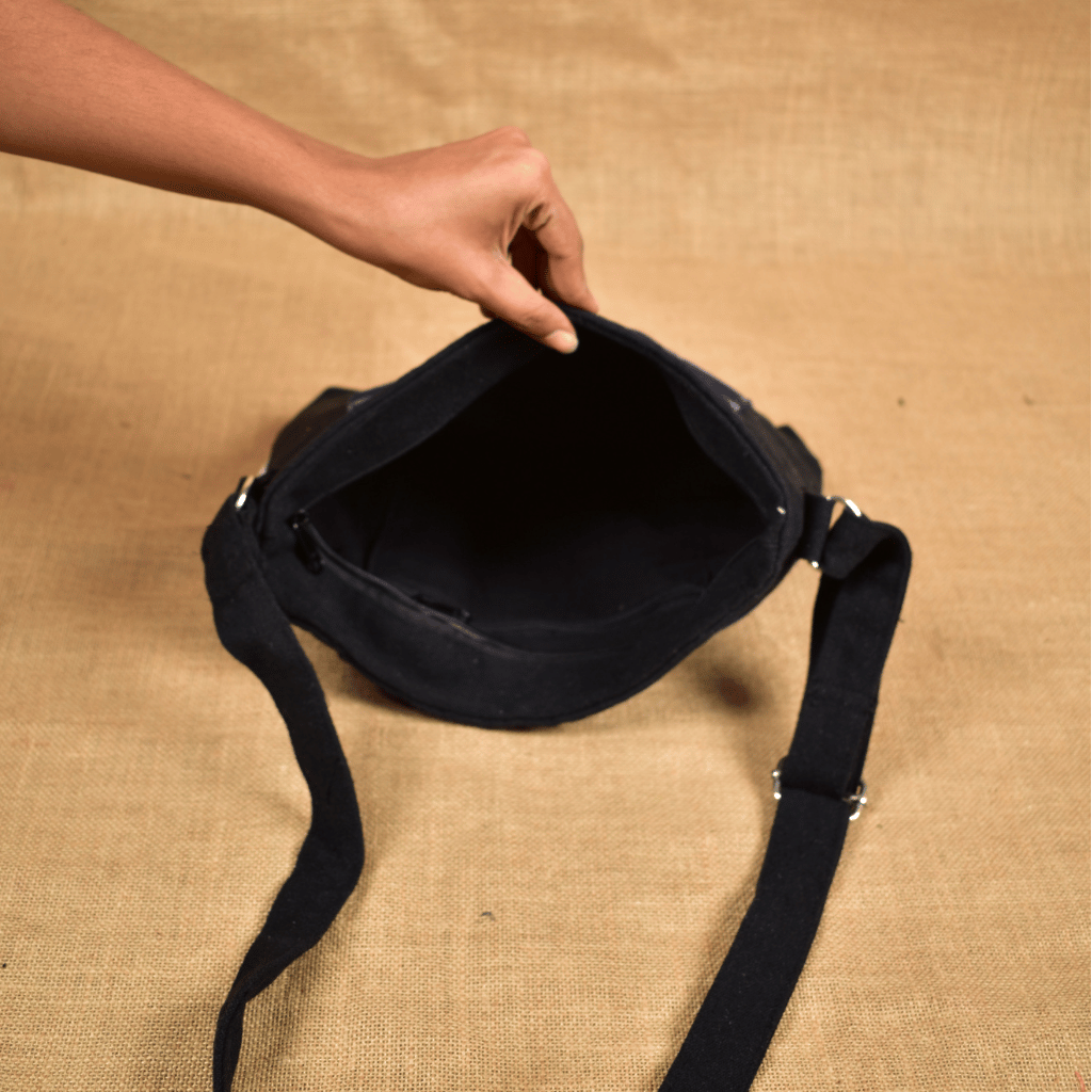 Multi Pocket Canvas Purse With Blue Ikat Fabric - Inside
