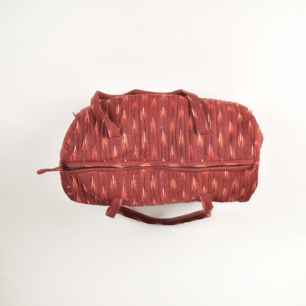 Maroon ikat duffle bag - closure
