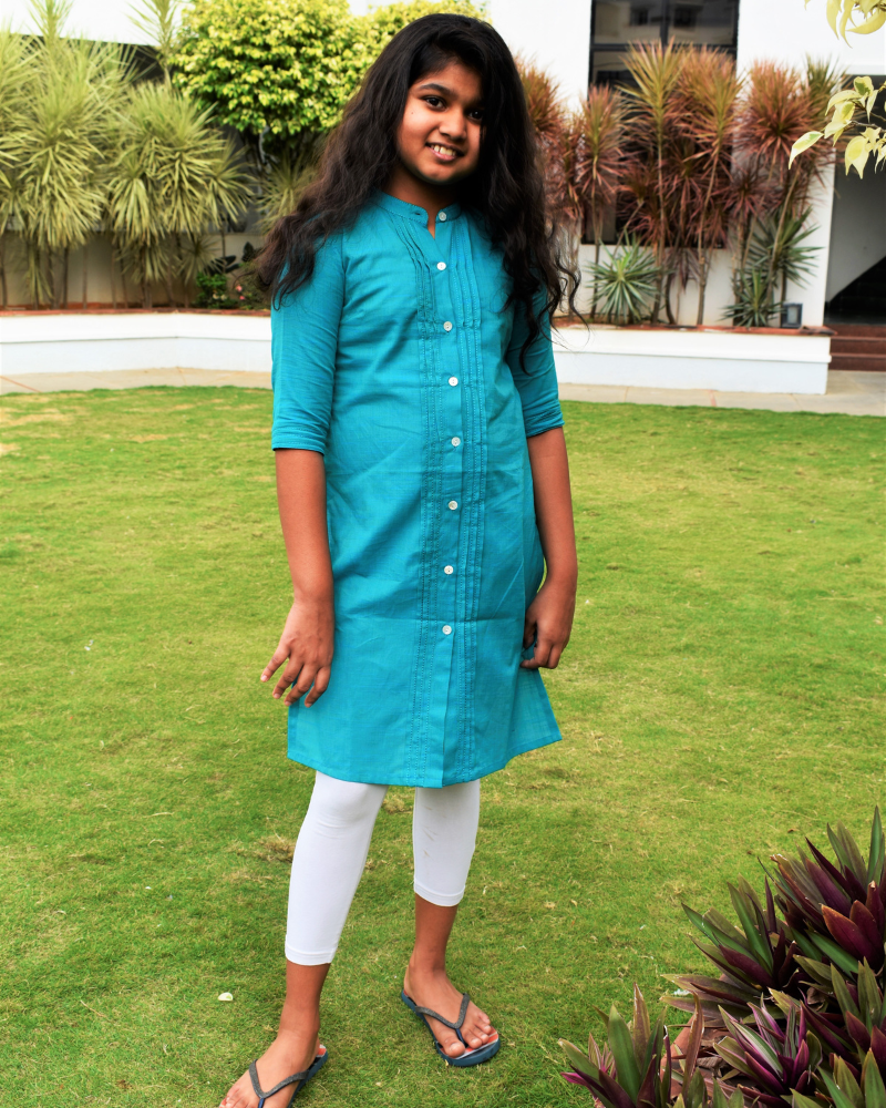 Straight Kurta With Pintucks In Blue Mangalagiri