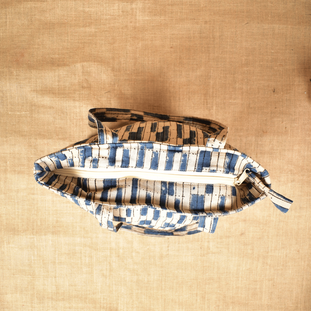 Blue Kalamkari Quilted Tote Bag - zip