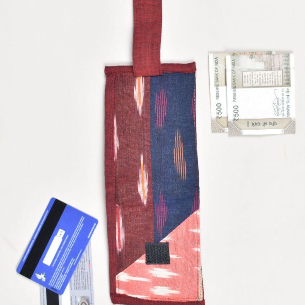 Narrow unisex vegan wallet in maroon ikat