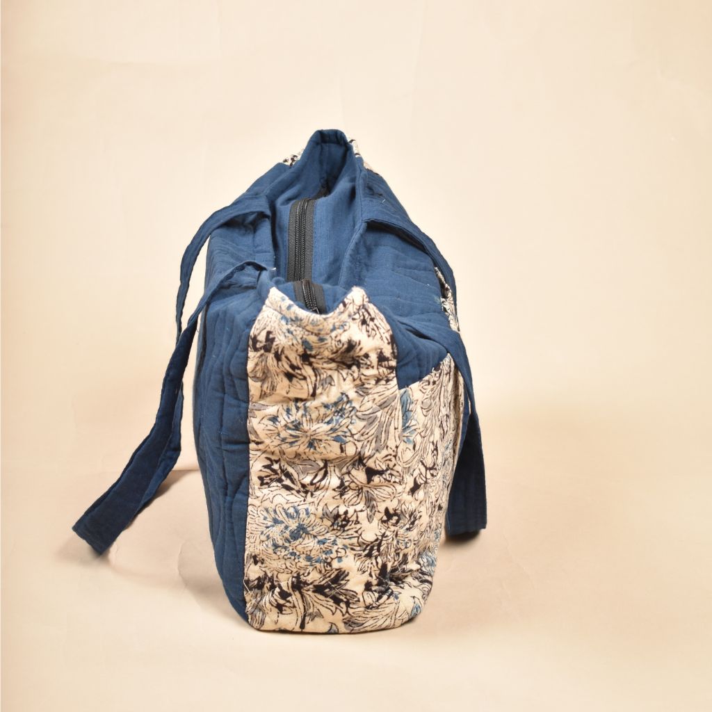 QUILTED BLUE AND WHITE Kalamkari PURSE BAG WITH POCKETS