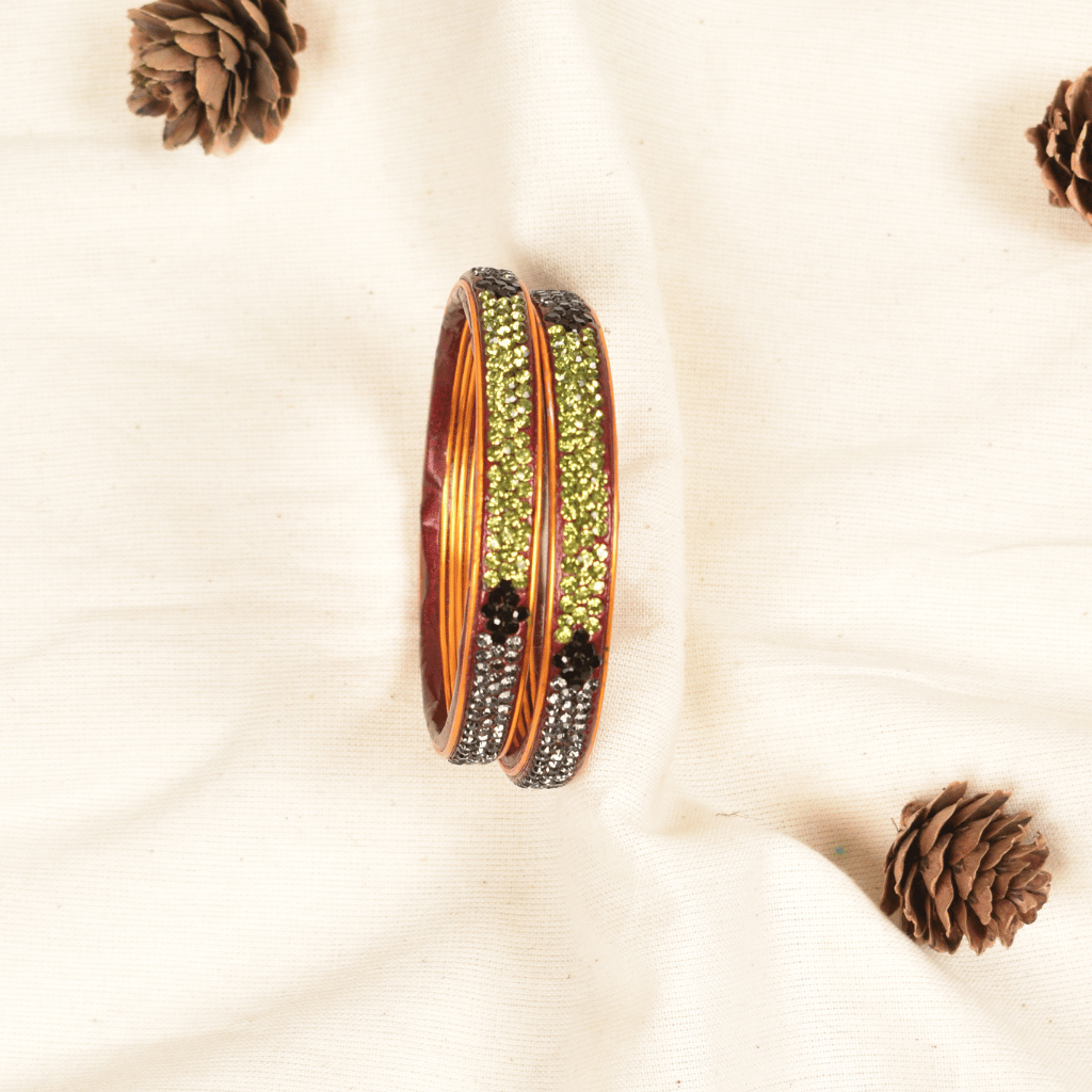 Pair of green & gold 3 line lac bangles 