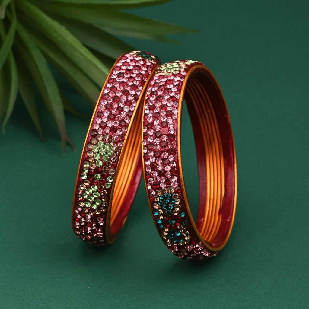 Pair of broad bangles in maroon and pink tones - Lac