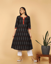 Black Triangle Embroidery Ikat Kurta - Front