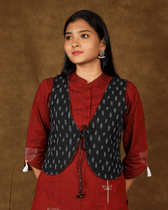 Short Reversible Jacket in Black - front