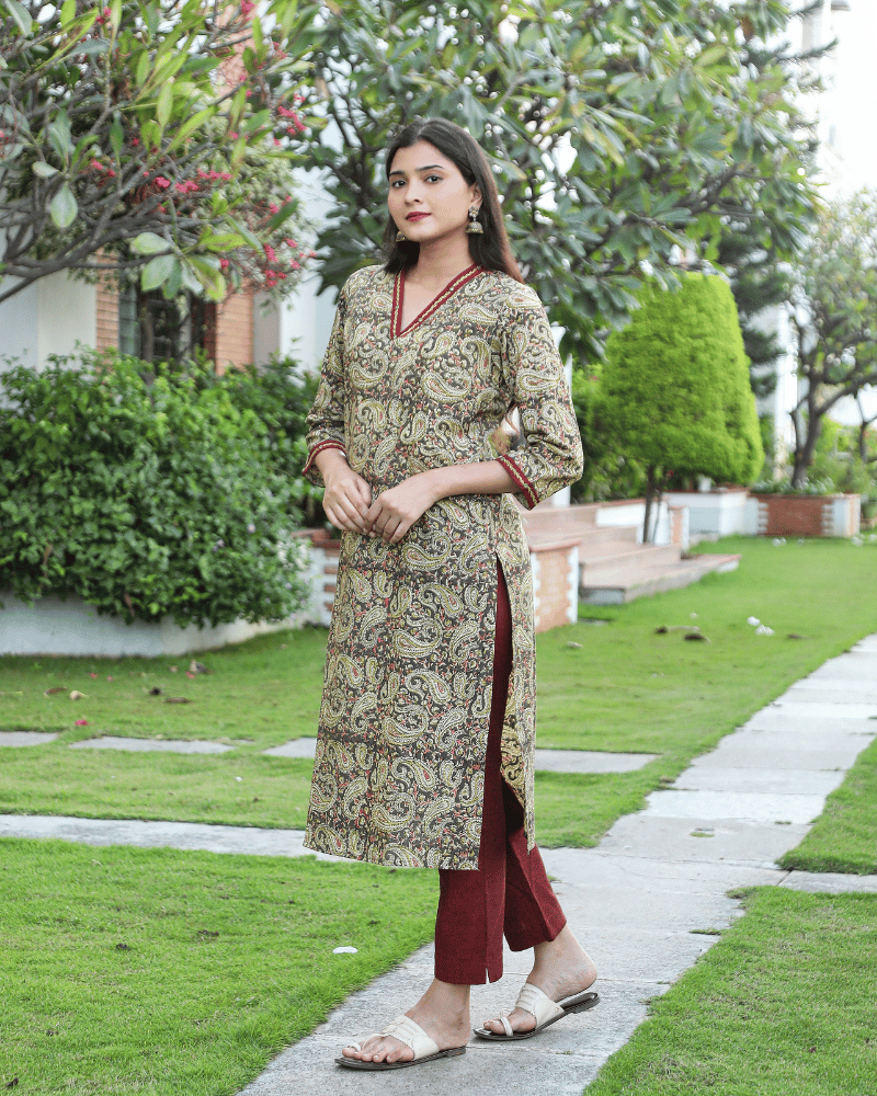 Green Kalamkari Overlapped V Collar kurta - front