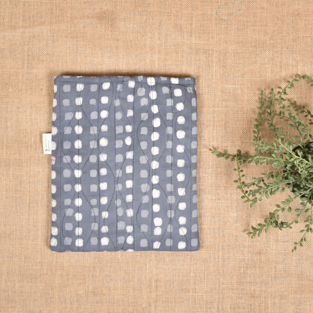 Ipad Sleeve in Grey & White Kalamkari Cotton - back
