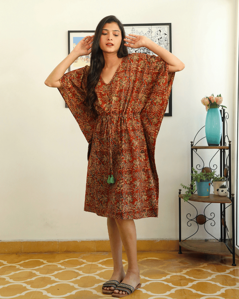 Short kaftan in rust kalamkari cotton - comfortable