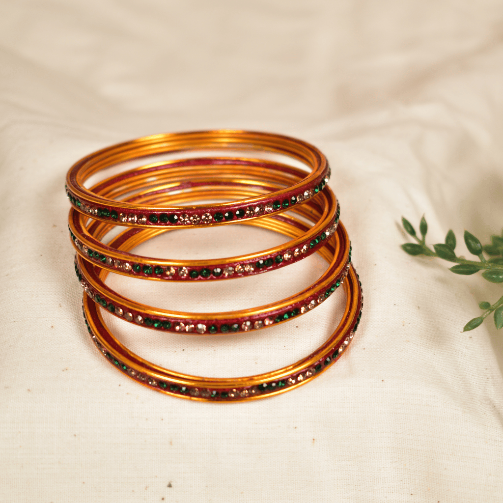 Gold & Green -Tone Single Line Lac Bangles Set - hyderabadi