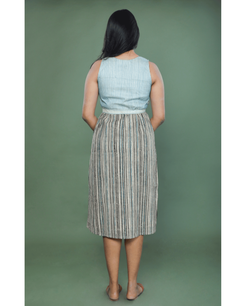 SLEEVELESS SHORT DRESS IN STRIPED KALAMKARI FABRIC